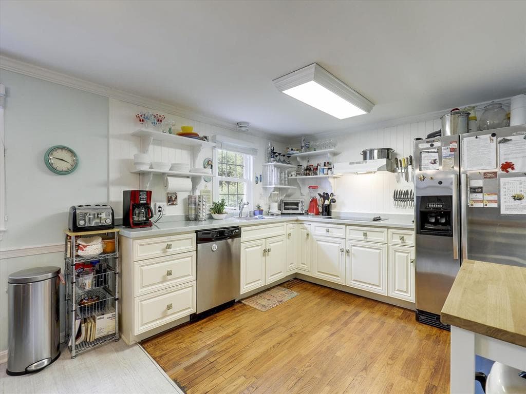 Property 828536 - Photo 8