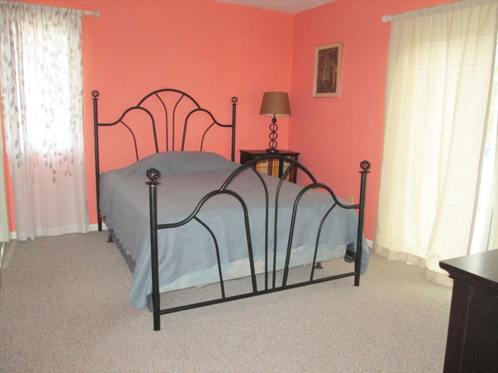 Bdrm 5 w/Queen - 2nd Floor