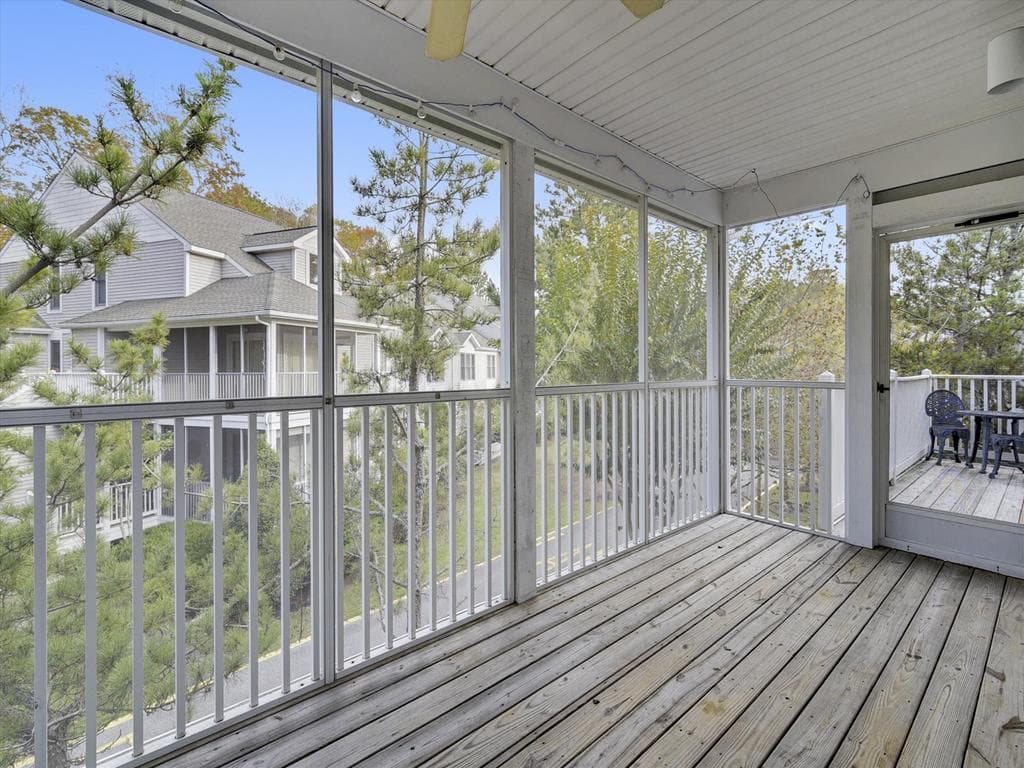 Federline - Photo 14