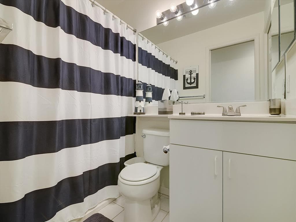 Federline - Photo 21