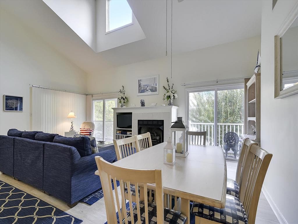 Federline - Photo 11