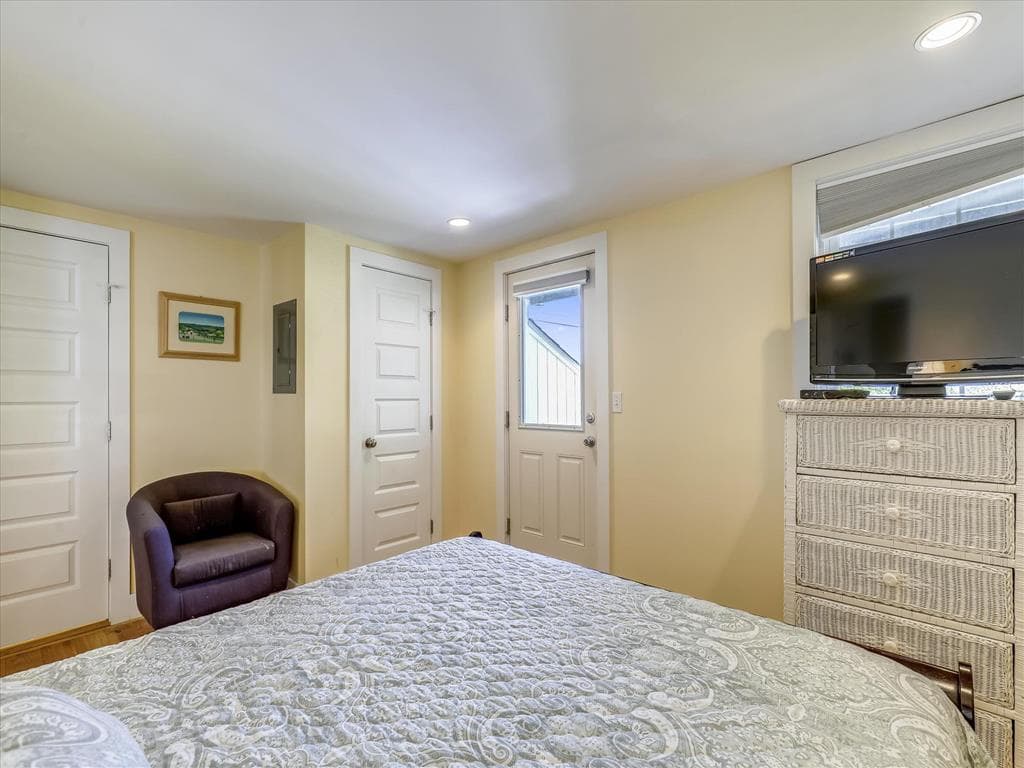 Jacobsen 1 - Photo 14