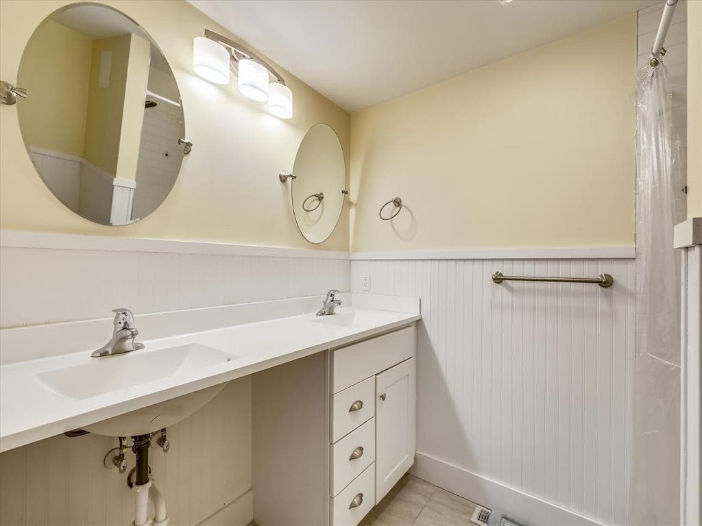 Jacobsen 1 - Photo 15