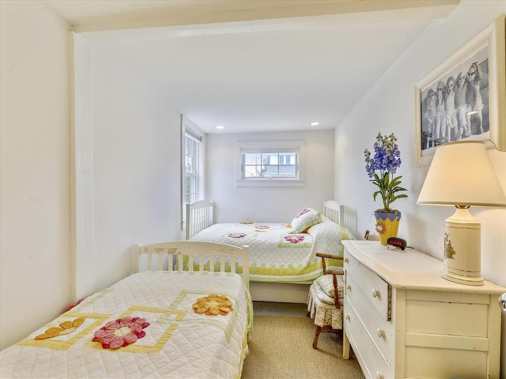 Jacobsen 1 - Photo 24