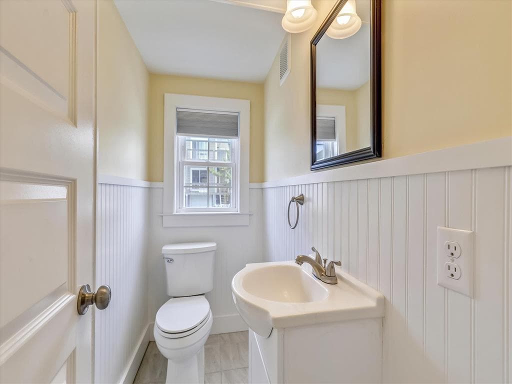 Jacobsen 1 - Photo 36