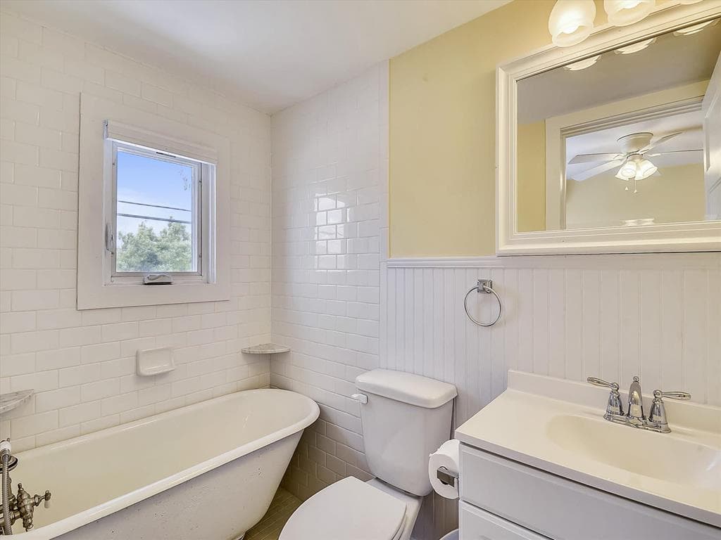 Jacobsen 2 - Photo 17