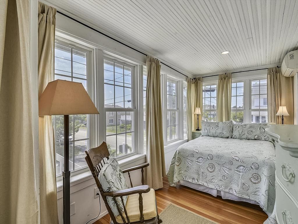 Jacobsen 2 - Photo 24