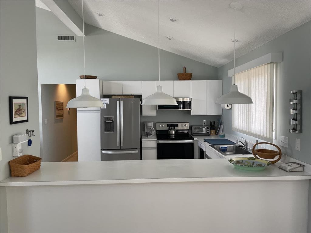 Botzler J - Photo 17