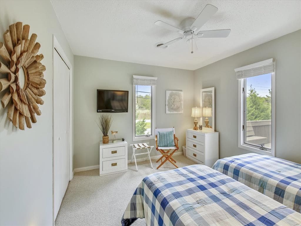 Botzler J - Photo 26