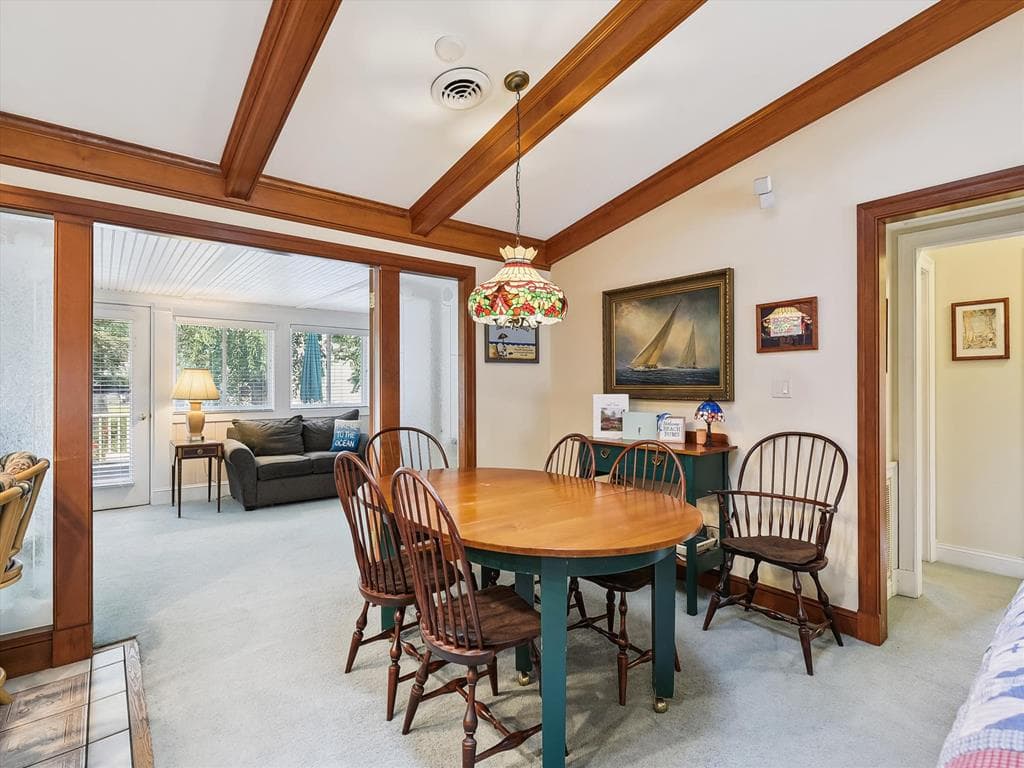 Linderman - Photo 13