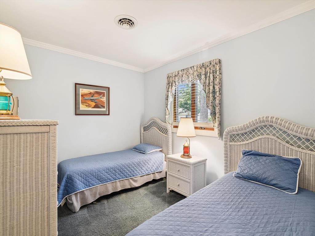 Linderman - Photo 14