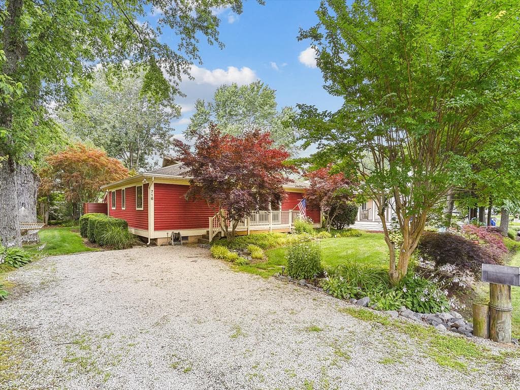 Linderman - Photo 10